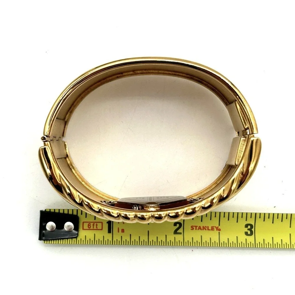 Vintage 80s The Franklin Mint Women's Gold Tone Ribbed Cuff Bracelet Watch 1988
